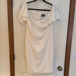Lauren Ralph Lauren Elegant White Dress with Ruffle Sleeves